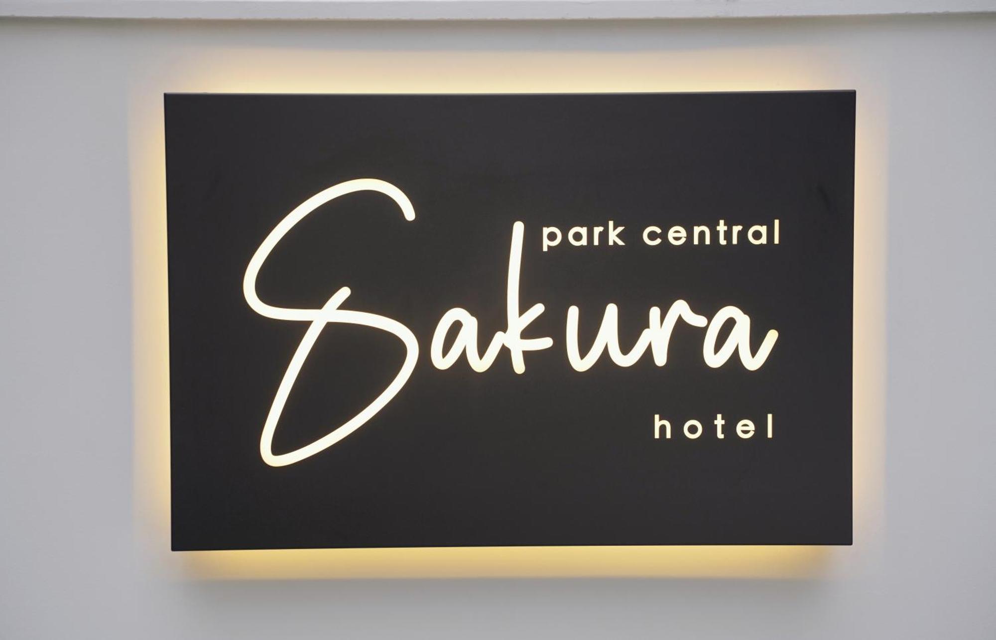 Park Central Sakura Hotel Osaka Exteriör bild